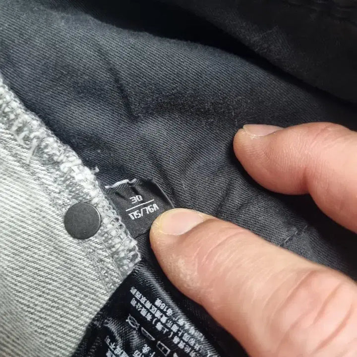 [BUNJANG] Polo Ralph Lauren Black Washed Denim Biker Pants / 폴로 랄프로렌 블랙 코팅 워싱 데님 바이커 팬츠