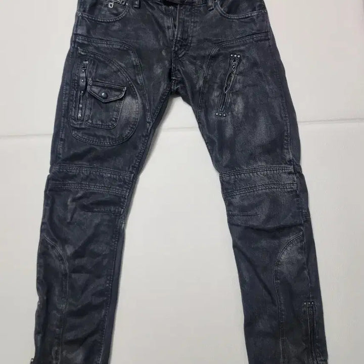 [BUNJANG] Polo Ralph Lauren Black Washed Denim Biker Pants / 폴로 랄프로렌 블랙 코팅 워싱 데님 바이커 팬츠