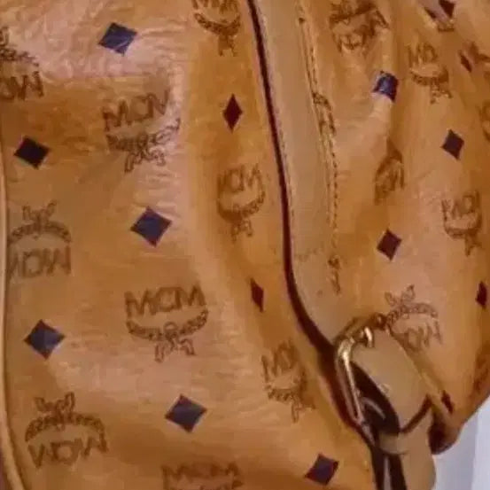 [BUNJANG] MCM Leather Handbag / 정품 mcm가방