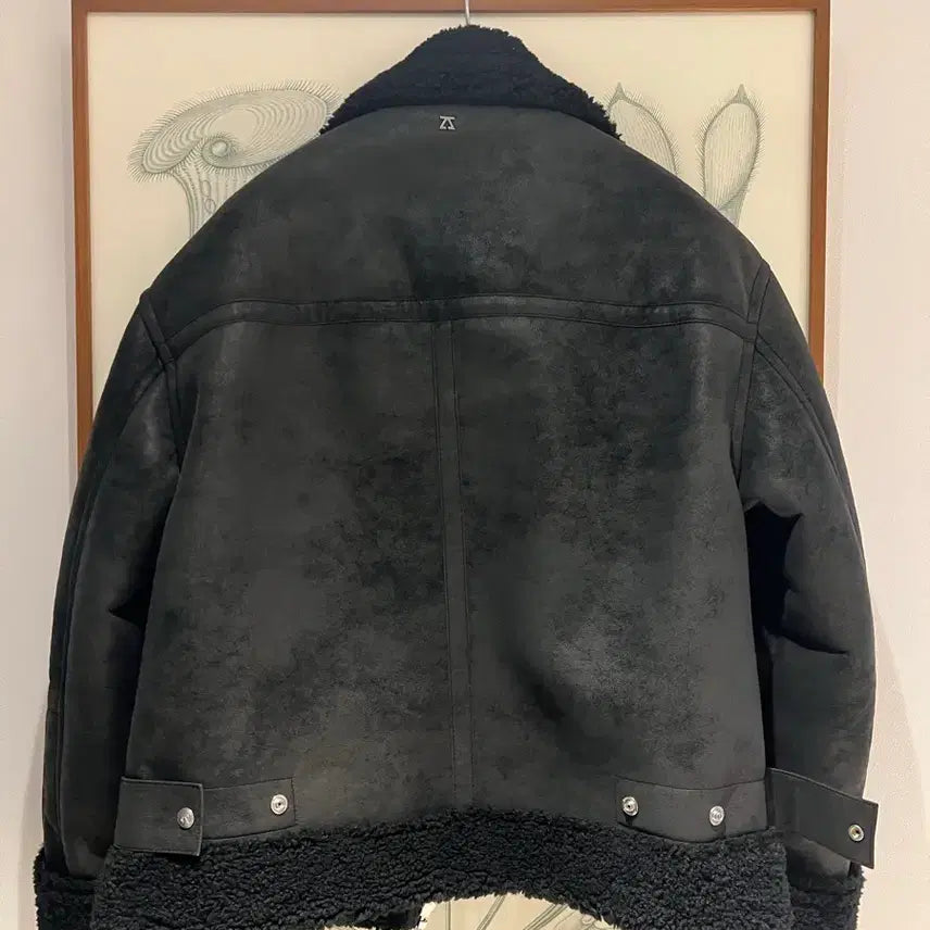 [BUNJANG] ZioZio Black Faux Shearling Jacket / 지오송지오 무스탕 100