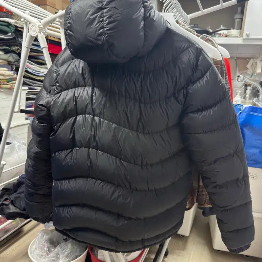 [SOLD OUT] Bergans 북유럽 아웃도어 Sastrugi 리버시블 다운 자켓
