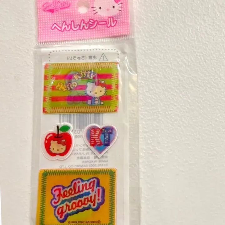 [BUNJANG] Hello Kitty Waitress Dessert Ice Cream Set / 웨이트리스 키티,디저트 키티,아이스크림 키티,웨이트리스키티