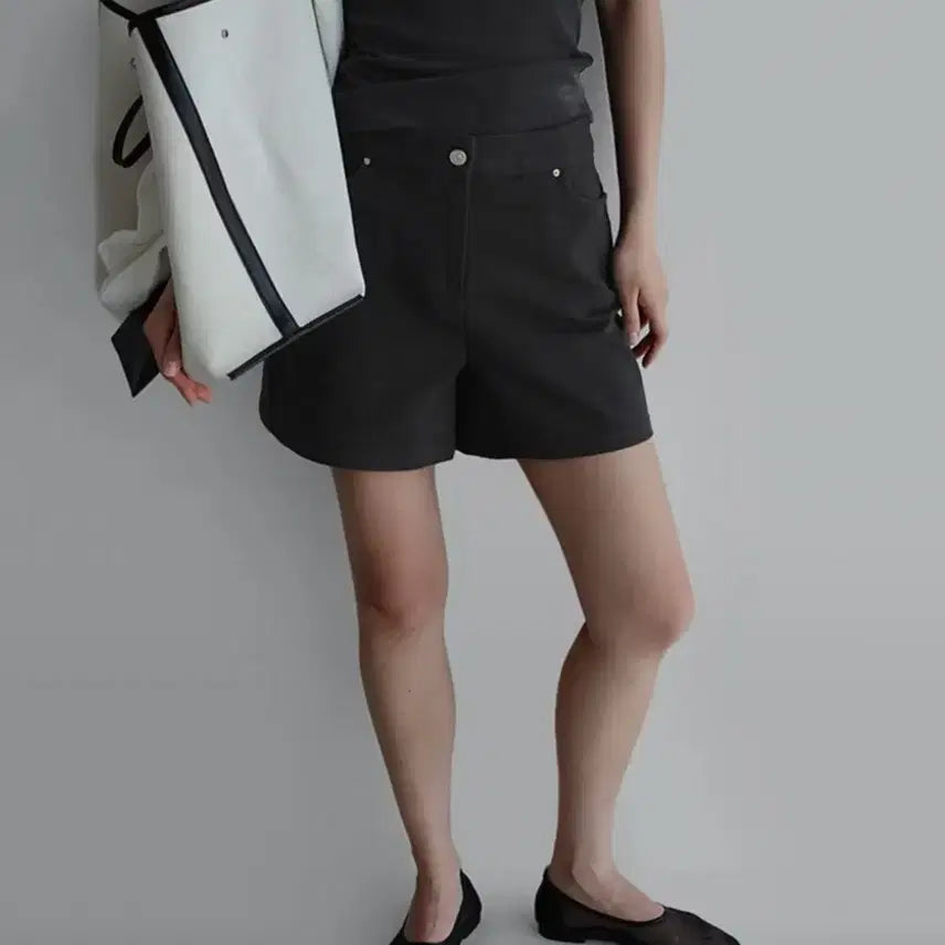 [BUNJANG] Laroom High Shorts S New / 라룸 하이쇼츠 S 새상품