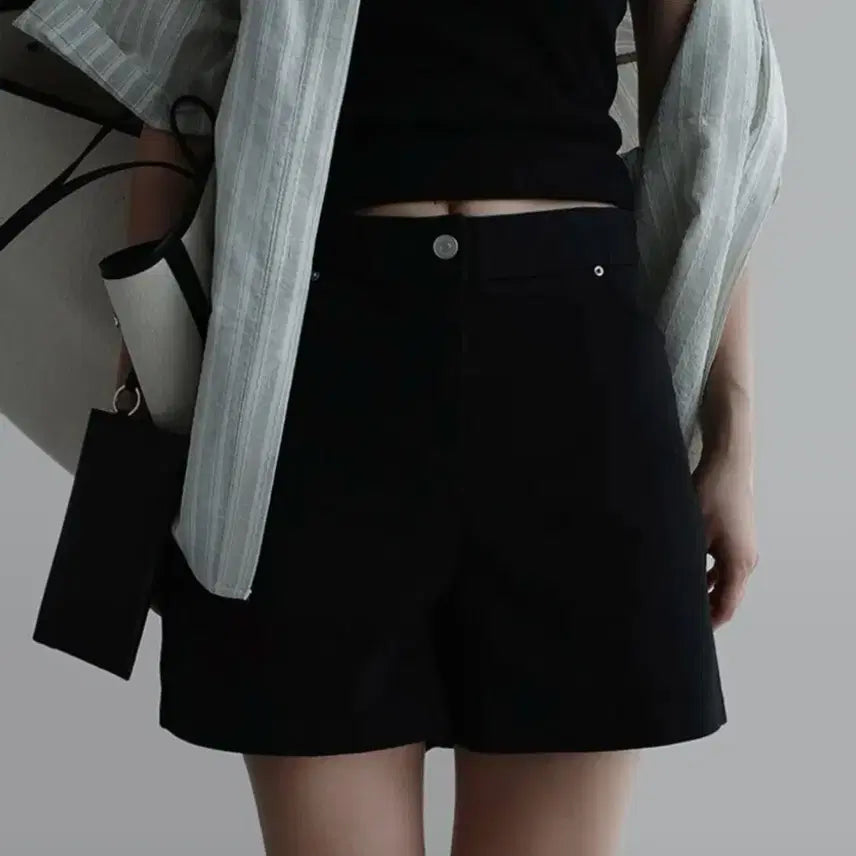 [BUNJANG] Laroom High Shorts S New / 라룸 하이쇼츠 S 새상품