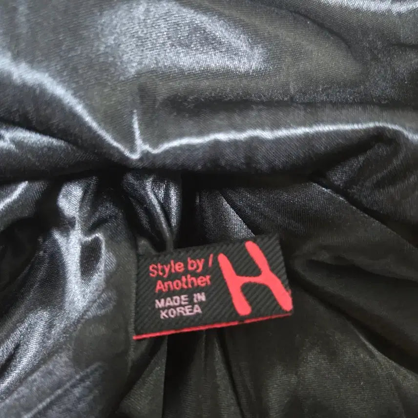 [BUNJANG] Another A Lace Mini Dress / 어나더에이 :민소매  레이스 미니 원피스. 블랙