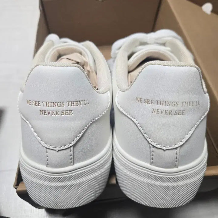 [BUNJANG] Unisex New Shoes / 남여공용 새신발입니다.
