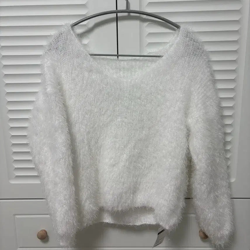 [BUNJANG] White Angora Knit Sweater / 화이트 앙고라 니트