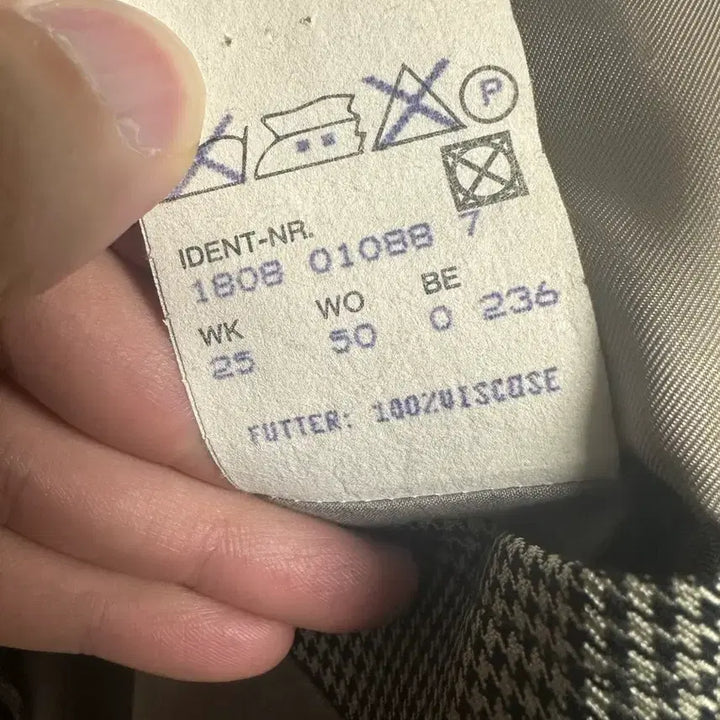 [BUNJANG] Hugo Boss Houndstooth Wool Silk Jacket / 휴고 보스 하운드투스 울 실크 자켓 52사이즈 판매