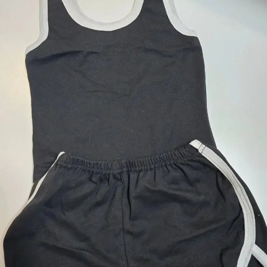 [BUNJANG] Navy Tank Top and Shorts Set / 나시 팬츠 세트 착샷