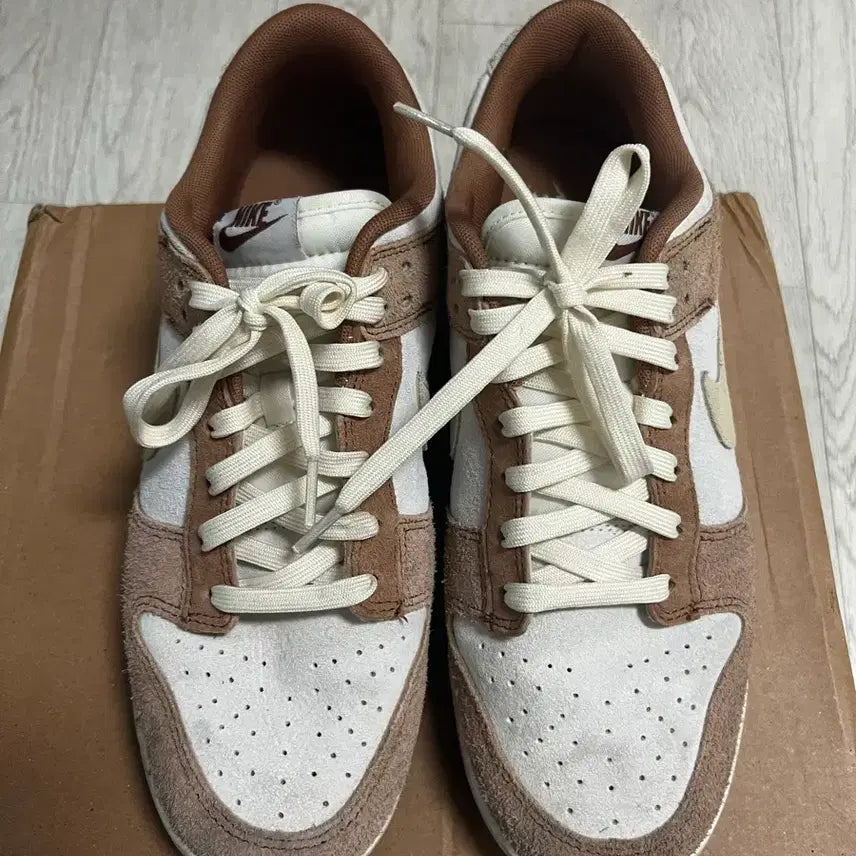 [BUNJANG] Nike Dunk Low Curry Sneakers / 나이키 덩크 로우 커리 285