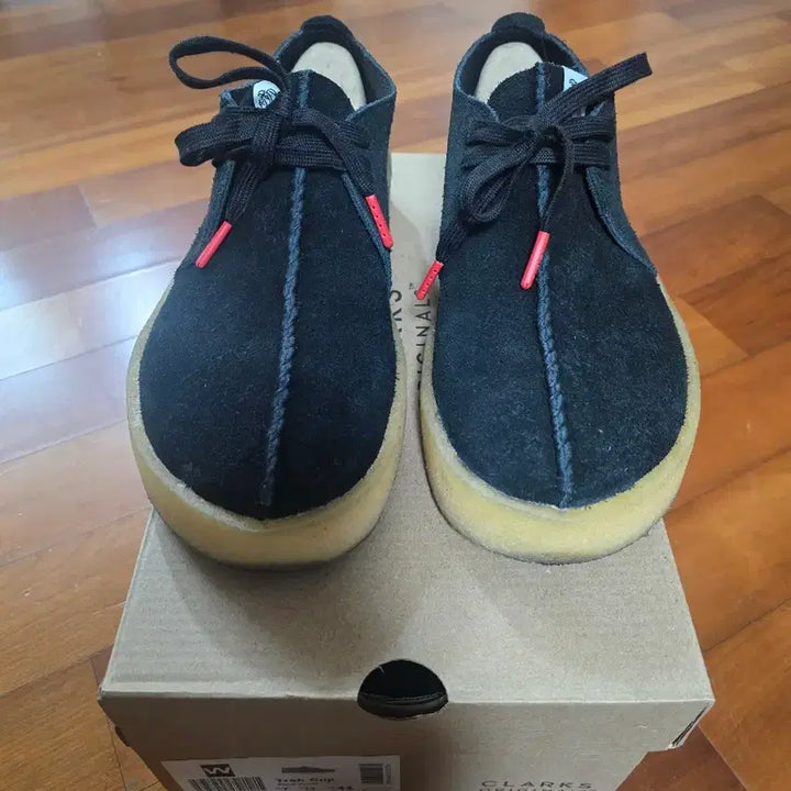 [BUNJANG] Clarks Desert Trek Cup Black Suede Boots / 클락스 데저트 트렉 컵 블랙 스웨이드