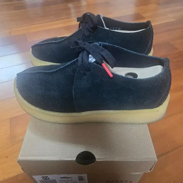 [BUNJANG] Clarks Desert Trek Cup Black Suede Boots / 클락스 데저트 트렉 컵 블랙 스웨이드