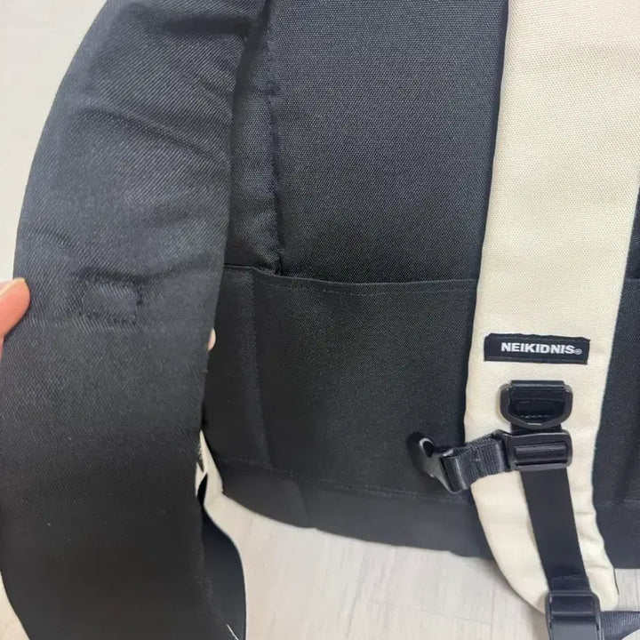 [BUNJANG] Nakedis Absolute Ivory Backpack / 네이키드니스 앱솔루트 아이보리 백팩