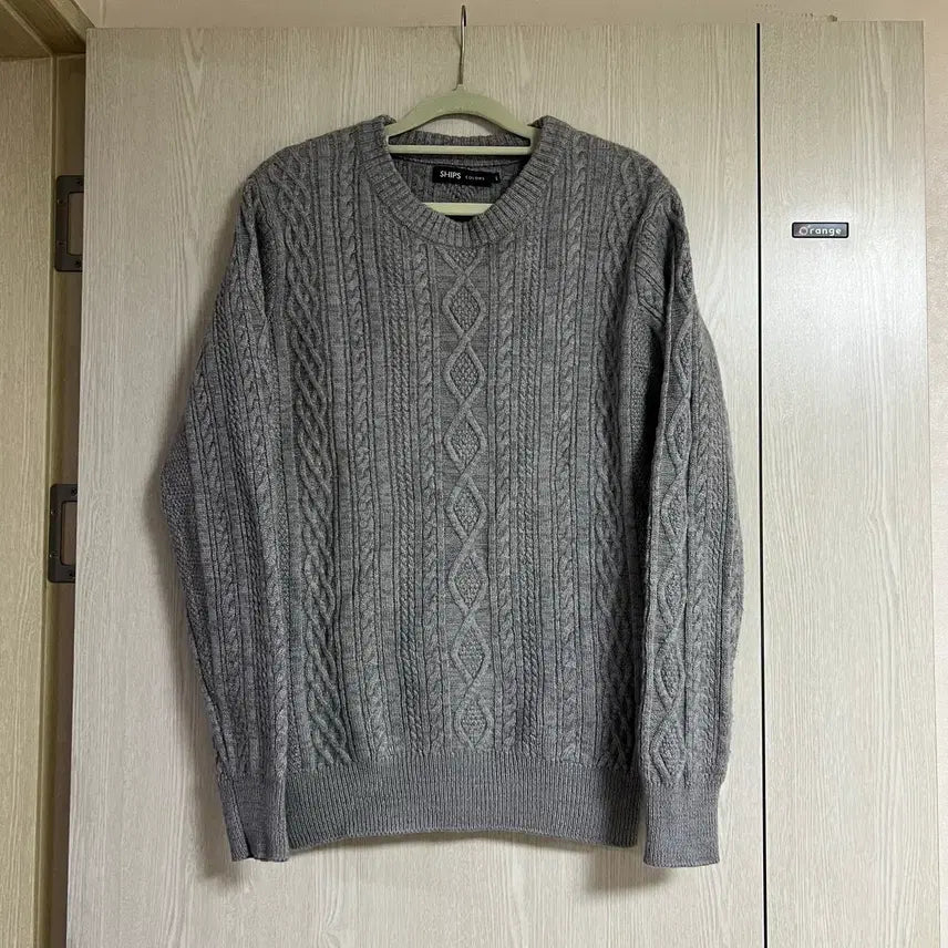 [BUNJANG] Vintage Cable Knit Sweater / 빈티지 케이블니트