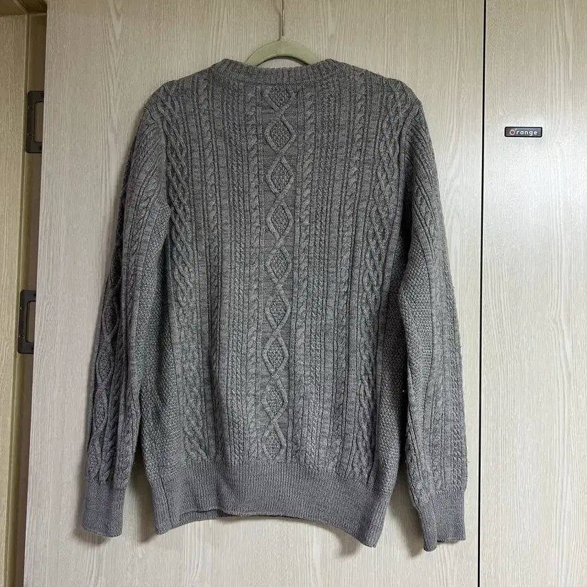 [BUNJANG] Vintage Cable Knit Sweater / 빈티지 케이블니트