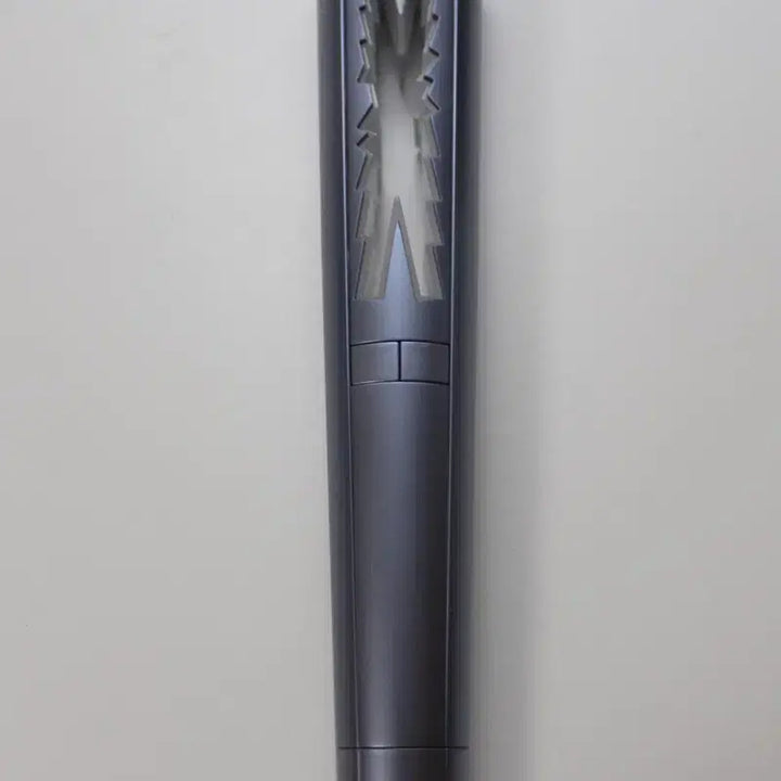 [BUNJANG] LE SSERAFIM FEARNADA 2024 Light Stick + Strap / 르세라핌 공식 응원봉 + FEARNADA 2024 스트랩