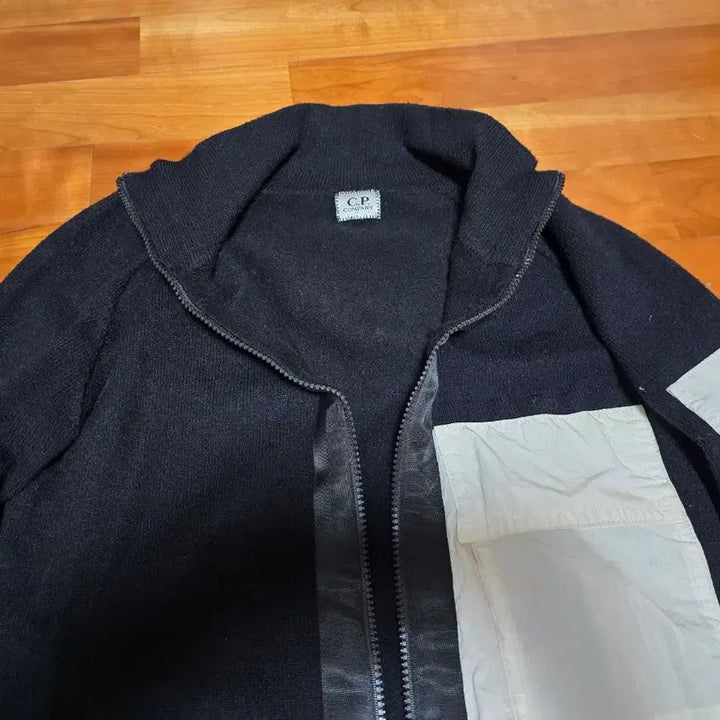 [BUNJANG] CP Company Knit Zip-Up Jacket / cp컴퍼니 니트집업자켓