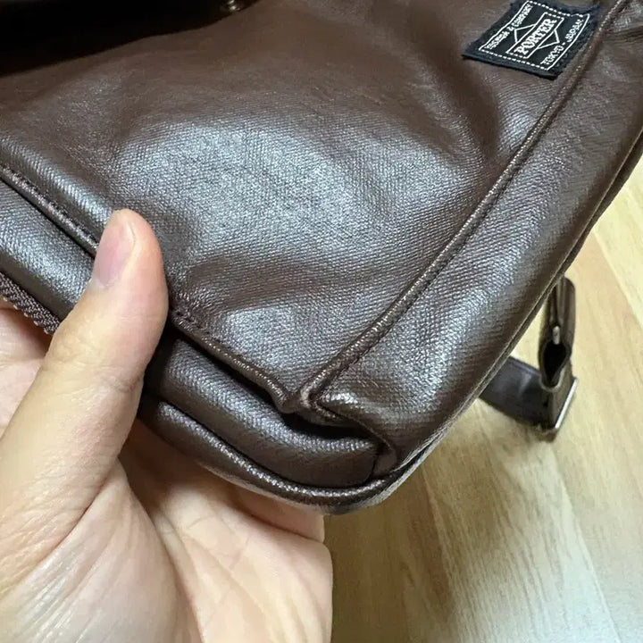 [BUNJANG] Porter Yoshida Freestyle Brown Crossbody Bag / 요시다 포터 프리스타일 브라운 크로스백 a급(착샷O)