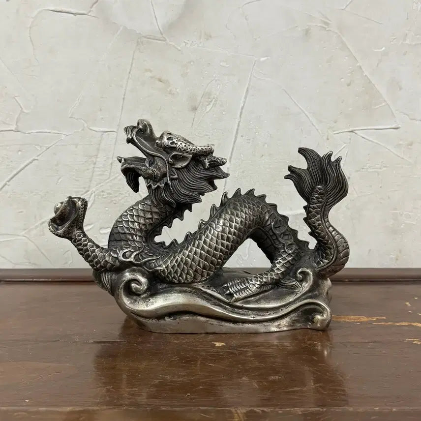 [BUNJANG] Baek Dong-yong Dragon Sculpture / 백동용 금보원 용 재물 용 조각상