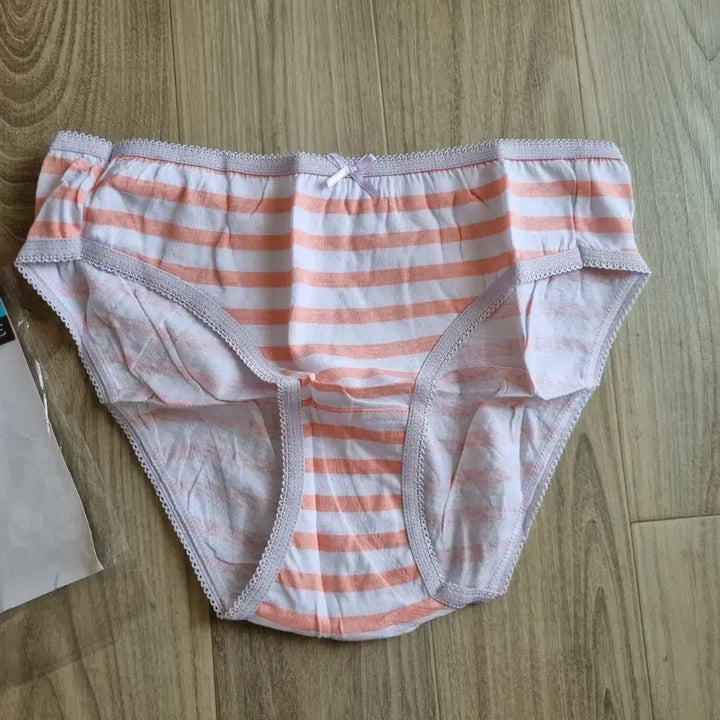 [BUNJANG] Striped Women&