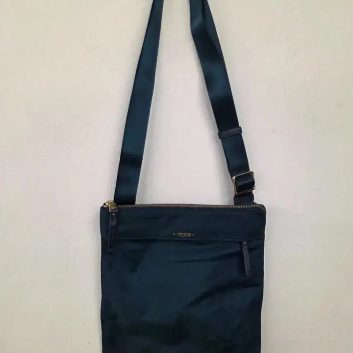 [BUNJANG] Tumi Nylon Crossbody Bag Green / 투미 크로스백