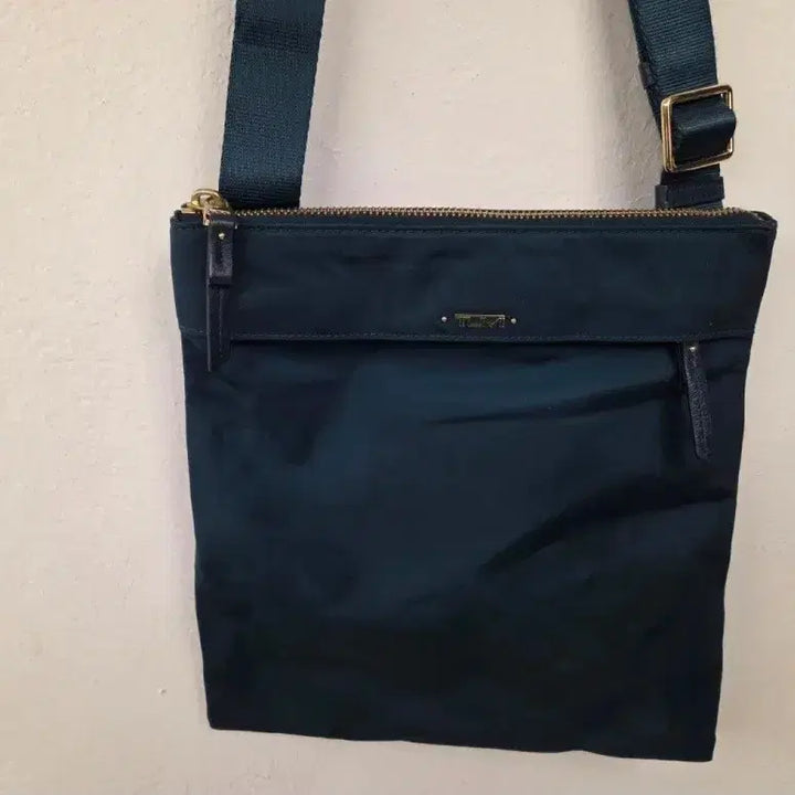 [BUNJANG] Tumi Nylon Crossbody Bag Green / 투미 크로스백