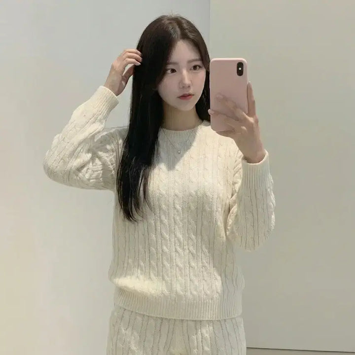 [BUNJANG] MERRYNA Cable Knit Shorts Set / 꽈배기 니트 팬츠 세트