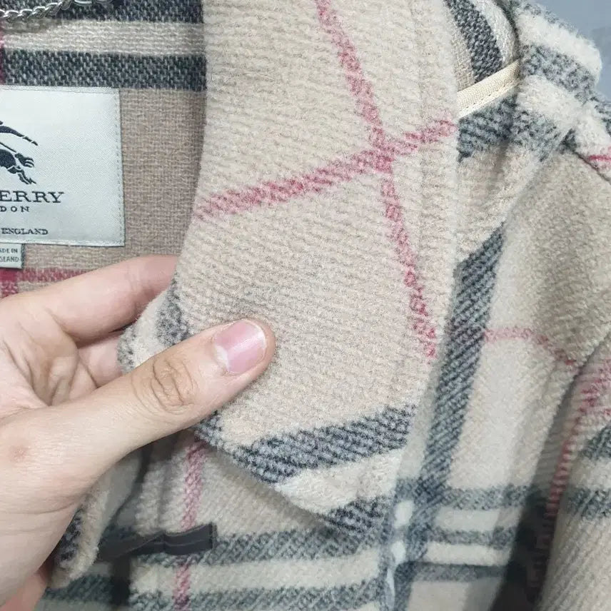 [BUNJANG] Burberry Nova Check Wool Duffle Coat / 버버리 노바 체크 후드 더플 코트 48