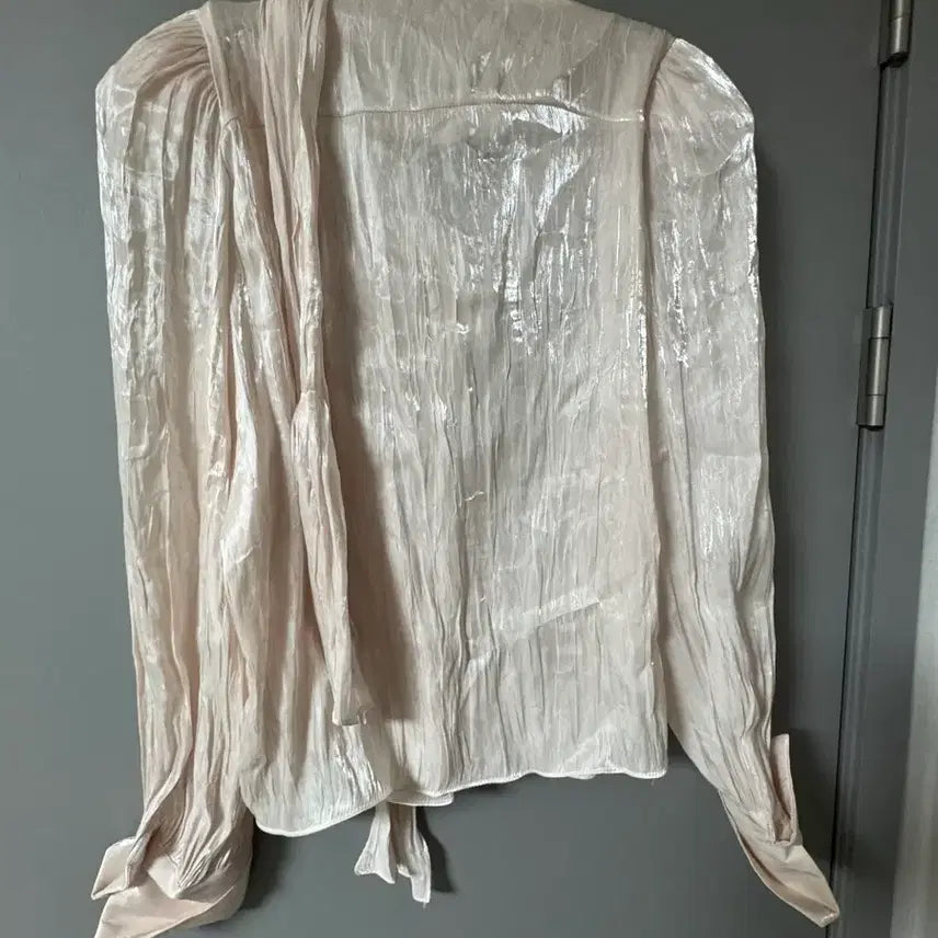 [BUNJANG] Post Motion Tie Blouse / 포스트모니션 타이 블라우스