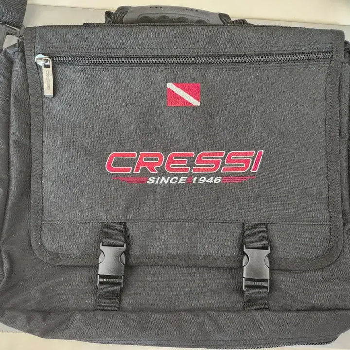 [BUNJANG] Cressi Messenger Bag Crossbody Bag / 크레씨 메신저백 서류가방 크로스백 새제품 스쿠버 다이버 프리다이빙