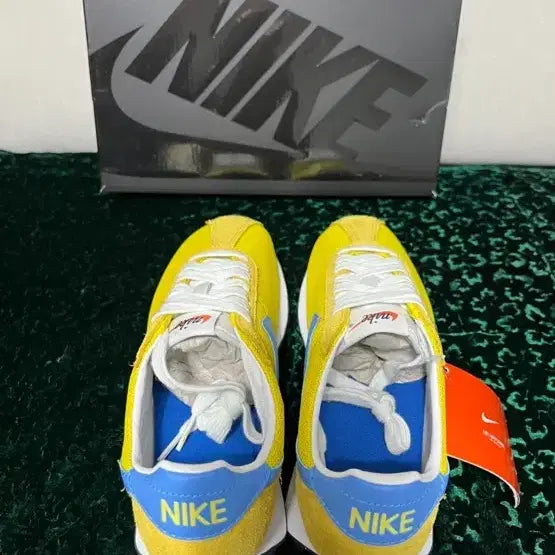 [BUNJANG] Nike LD-1000 Sneakers / 여성용(정품 나코탭 새상품)나이키 너무 이쁜색상(230~250사이즈)