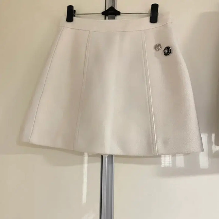 [BUNJANG] Wool Mini Skirt / 개당)울 스커트 미니 스커트 치마 하객룩