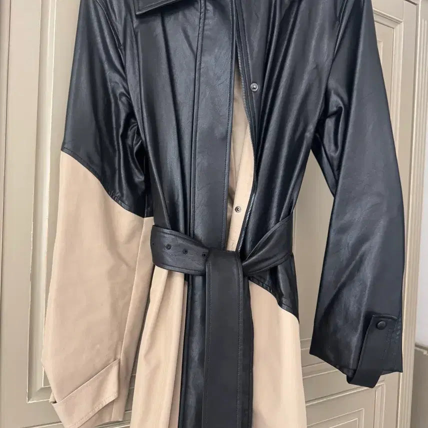[BUNJANG] BRON Two-Tone Leather Trench Coat / 브론 배색 반반 레더트렌치코트