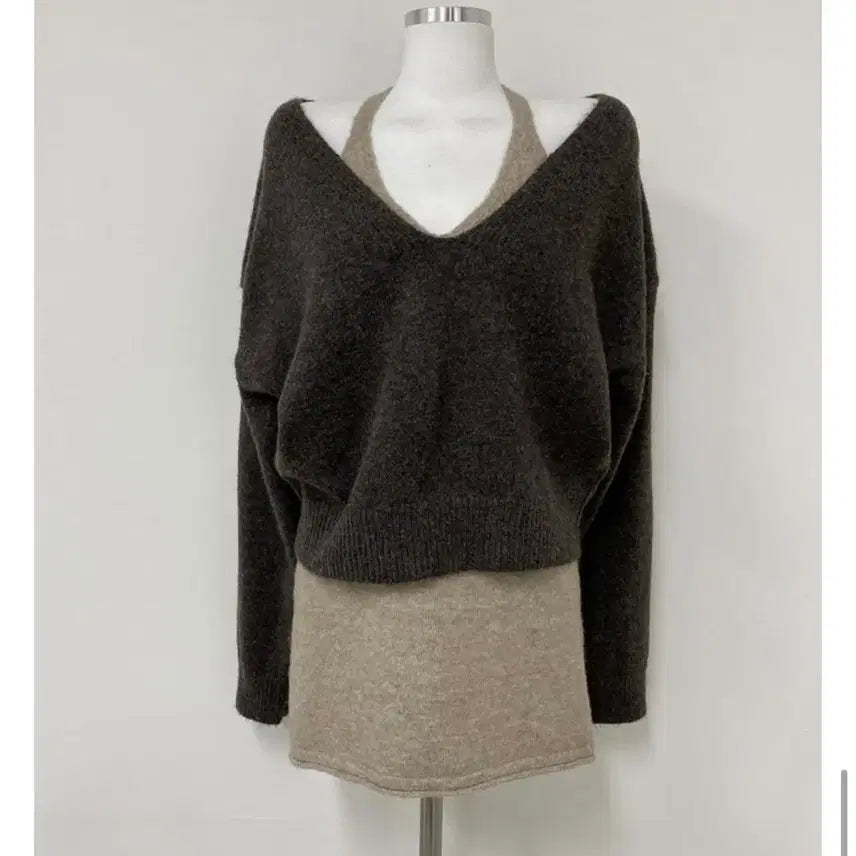 [BUNJANG] Re:ans Halter Neck Knit Set / 리언스 홀터넥니트세트 새상품