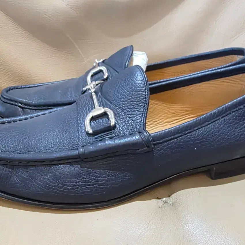 [BUNJANG] Gucci Men's Loafers Navy Size 10 / 구찌 남성 로퍼 네이비 사이즈 10