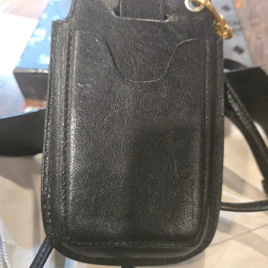 [BUNJANG] MCM Leather Card Wallet with Keyring / MCM 블랙 가죽 카드지갑 키링 + 풀박스