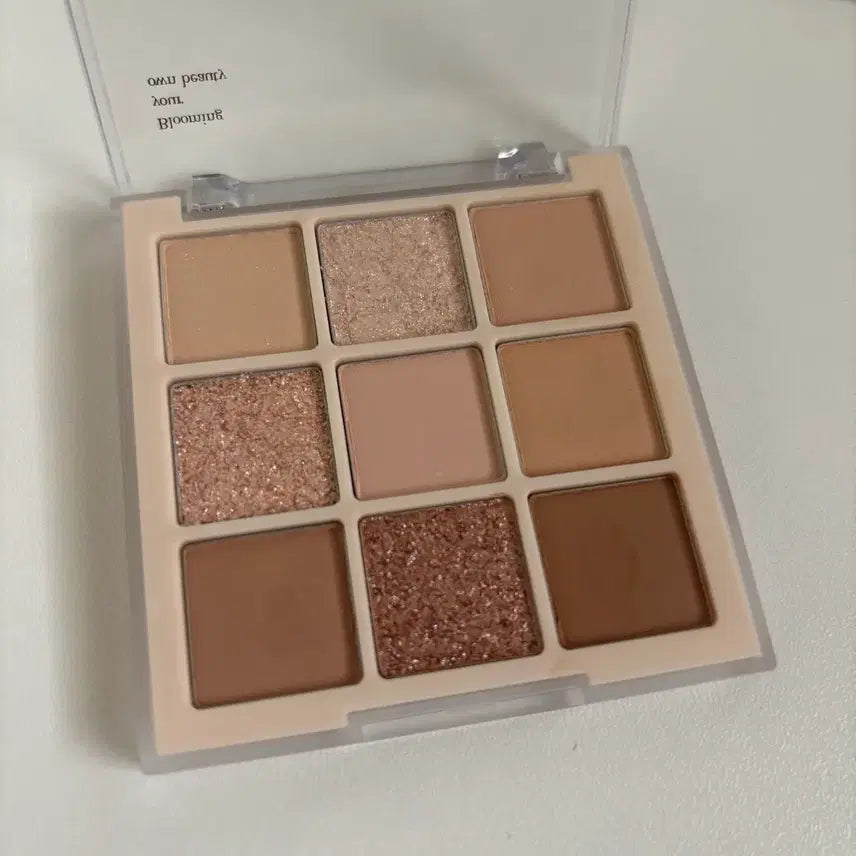 [BUNJANG] Dasique Milk Latte Eyeshadow Palette / 데이지크 아이섀도우 팔레트 07 밀크라떼