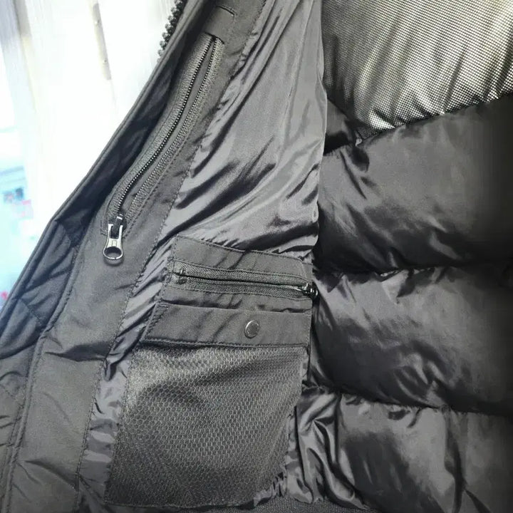 [BUNJANG] National Geographic Taruga Duck Down Padded Jacket (S) - Black / [빵빵함 상태좋음] 내셔널지오그래픽 덕다운 패딩 타루가 S 블랙
