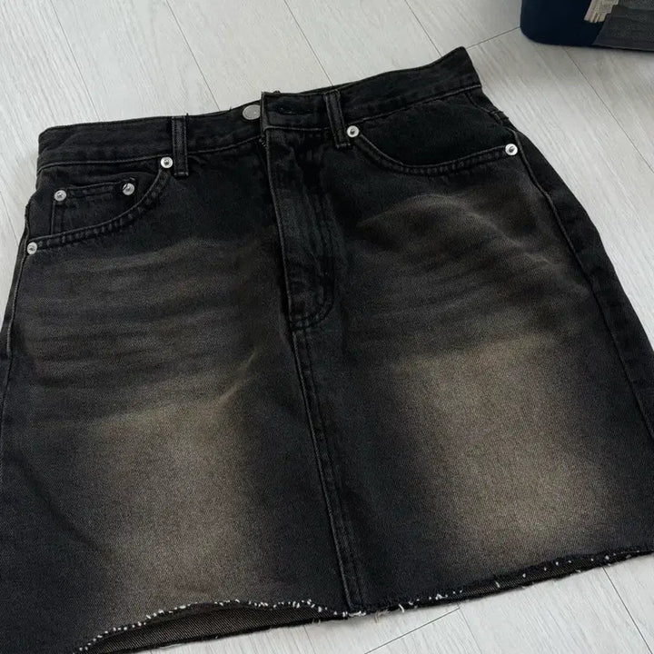 [BUNJANG] Vintage Black Wash Mini Skirt / 빈티지 흑청 워싱 미니스커트