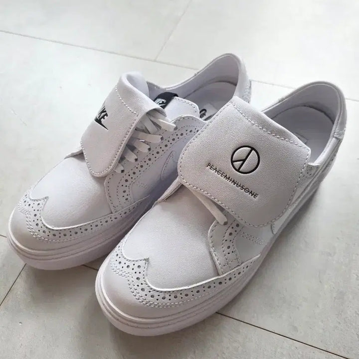 [BUNJANG] Kwon Do 240 New Sneakers / 권도1 240 새상품