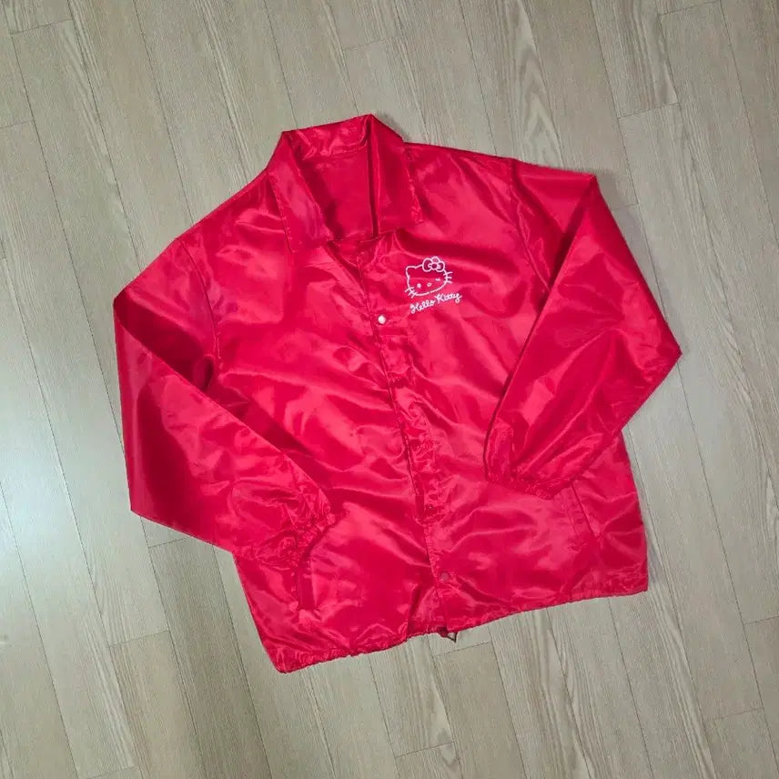 [BUNJANG] Kitty Red Polyester Unlined Coach Jacket / 키티 레드 폴리에스터 언라이닝 코치 재킷