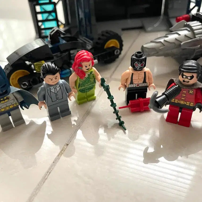 [BUNJANG] LEGO DC Super Heroes Batcave 6860 / 레고 DC 슈퍼히어로 배트케이브 6860