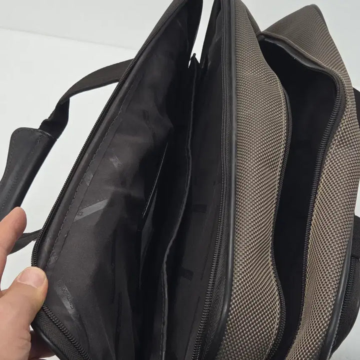 [BUNJANG] Samsonite Black Label Briefcase / 샘소나이트 블랙라벨 브리프케이스(출장용) 브라운도트