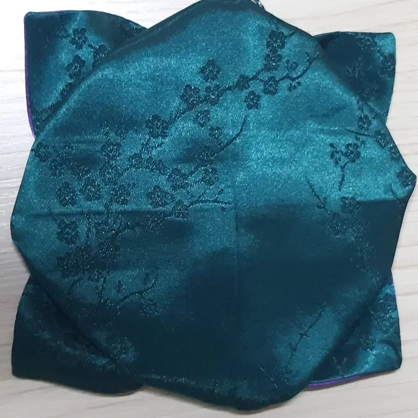 [BUNJANG] Sachen Danga Dangbo Concept Persimmon Flower Pouch / 사천당가 당보 컨셉 감꽃주머니