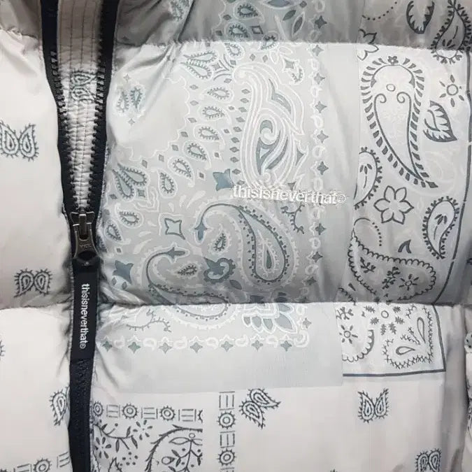 [BUNJANG] thisisneverthat Paisley Down Padded Jacket / 디스이즈네버댓 페이즐리 다운패딩