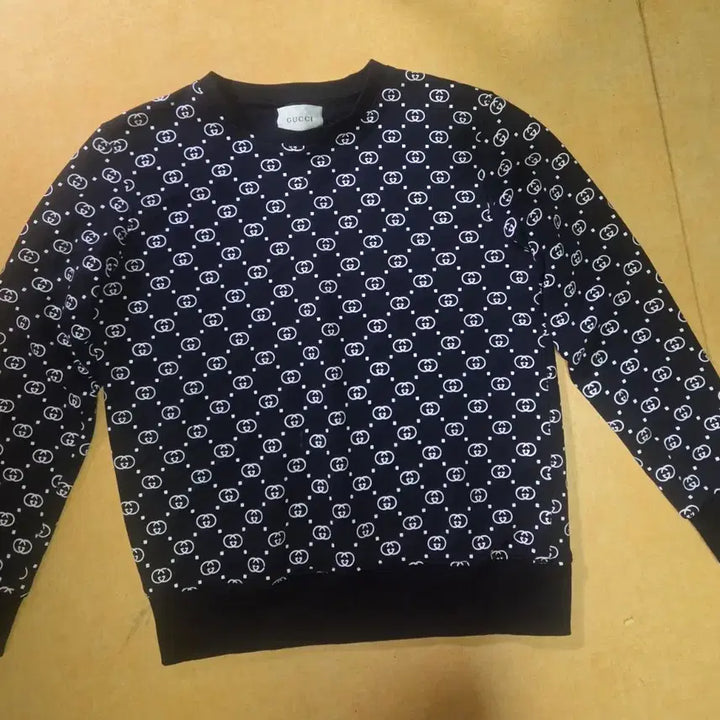 [SOLD OUT] 구찌 (정품) 맨투맨 티셔츠