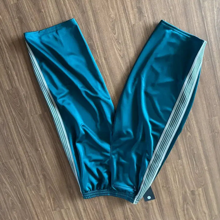 [BUNJANG] Needles HD Track Pants Green / xs)니들스 hd트랙팬츠 그린 26ss