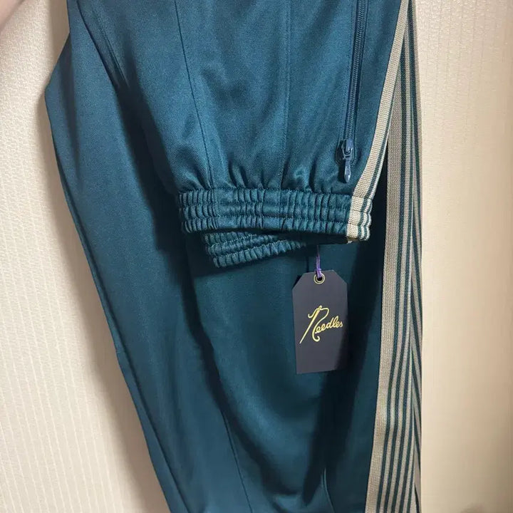 [BUNJANG] Needles HD Track Pants Green / xs)니들스 hd트랙팬츠 그린 26ss