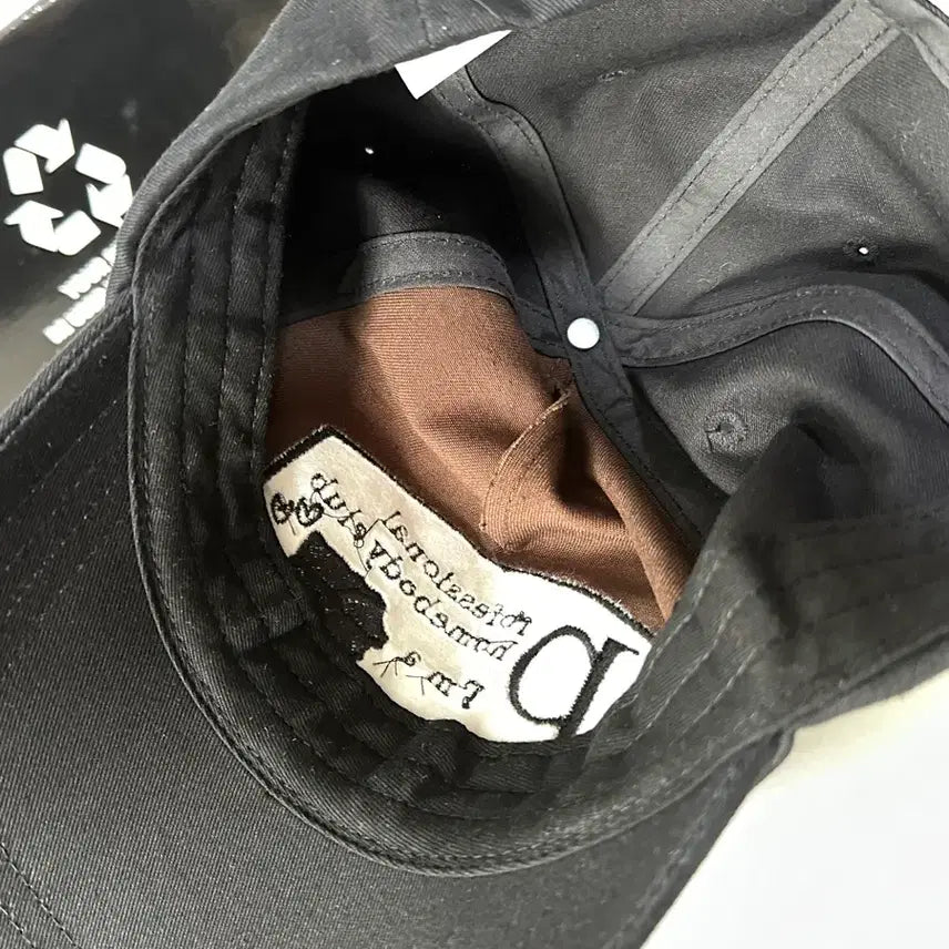 [BUNJANG] The Coldest Moment Ball Cap / 더콜디스모먼트 볼캡