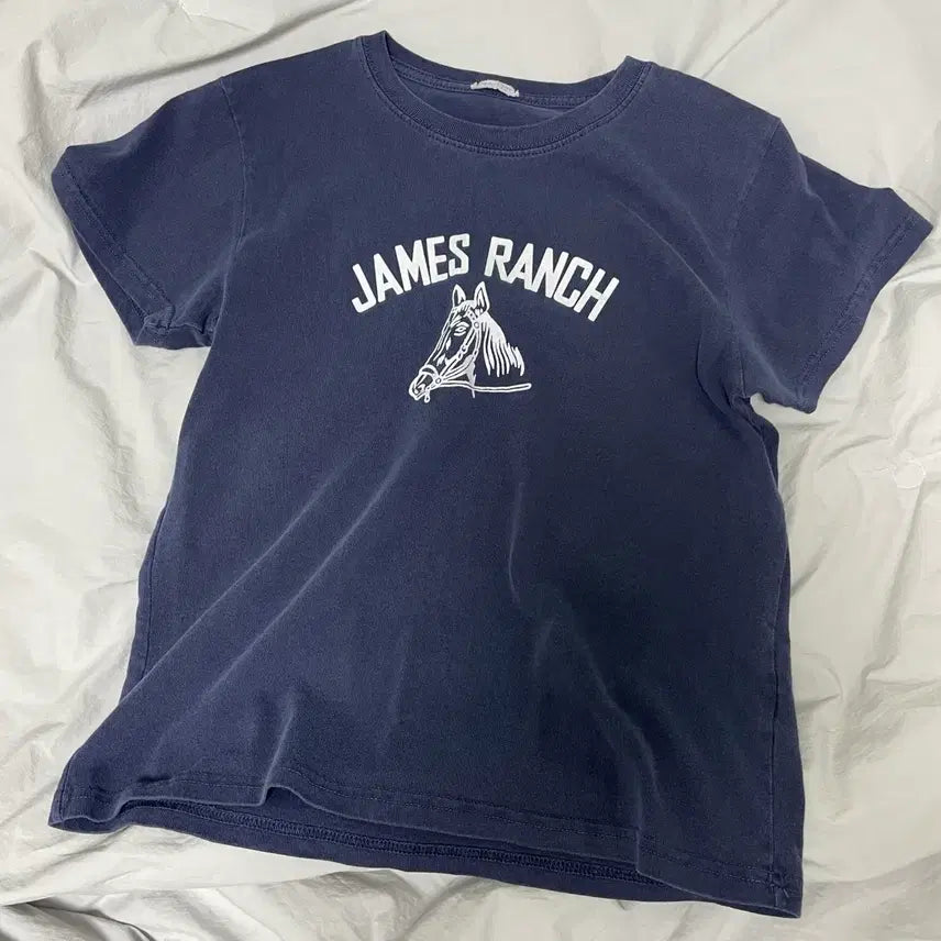 [BUNJANG] Brandy Melville Short Sleeve T-shirt / la 브랜디멜빌 반팔티셔츠